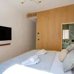 3-Bedroom Luxurious And Elegant Family Flat - Vendome - With Ac