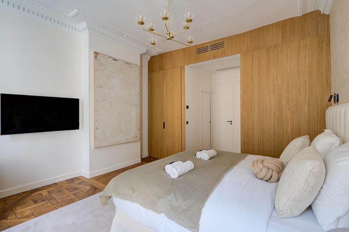 3-bedroom Luxurious And Elegant Family Flat - Vendome - With Ac Appartamento *